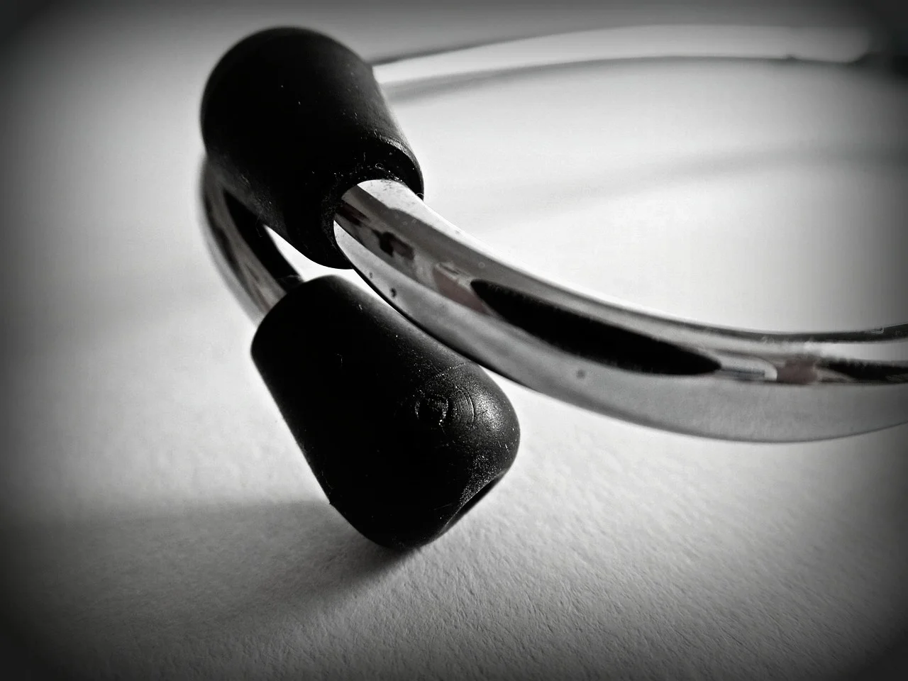 stethoscope dark.jpg