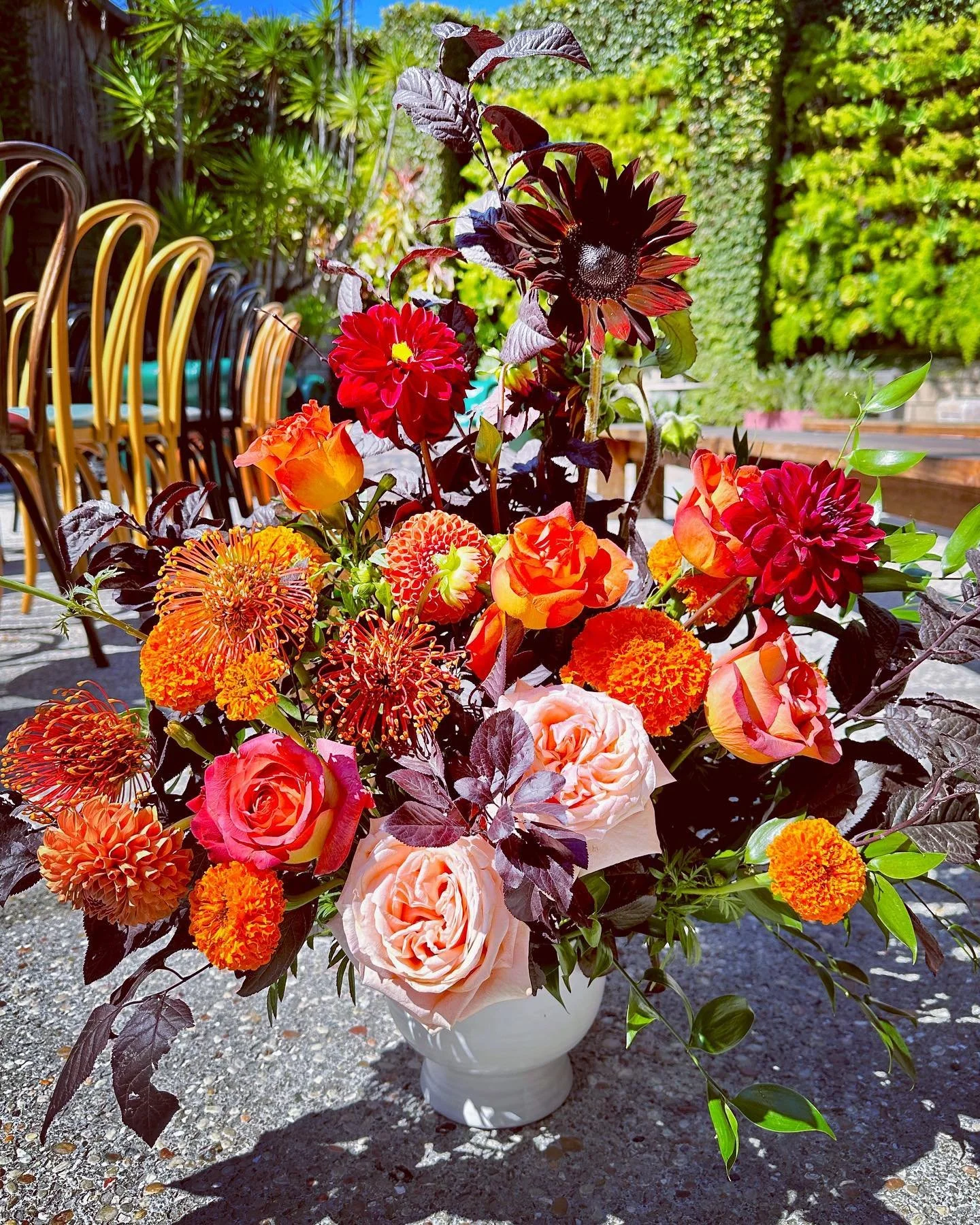helped with a pretty wedding last weekend. rich fall colors / mexican vibes with custom papel picado ✨
