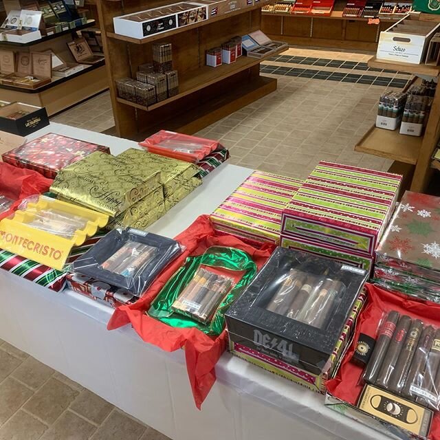 Grab and go holiday gifts! 
We&rsquo;ve even done the wrapping for you!

Very limited supply and they are selling quickly. 
Have something else in mind? We can put the perfect cigar gift together for you!

#portlandoregon #cigargifts #holidays2019 #h