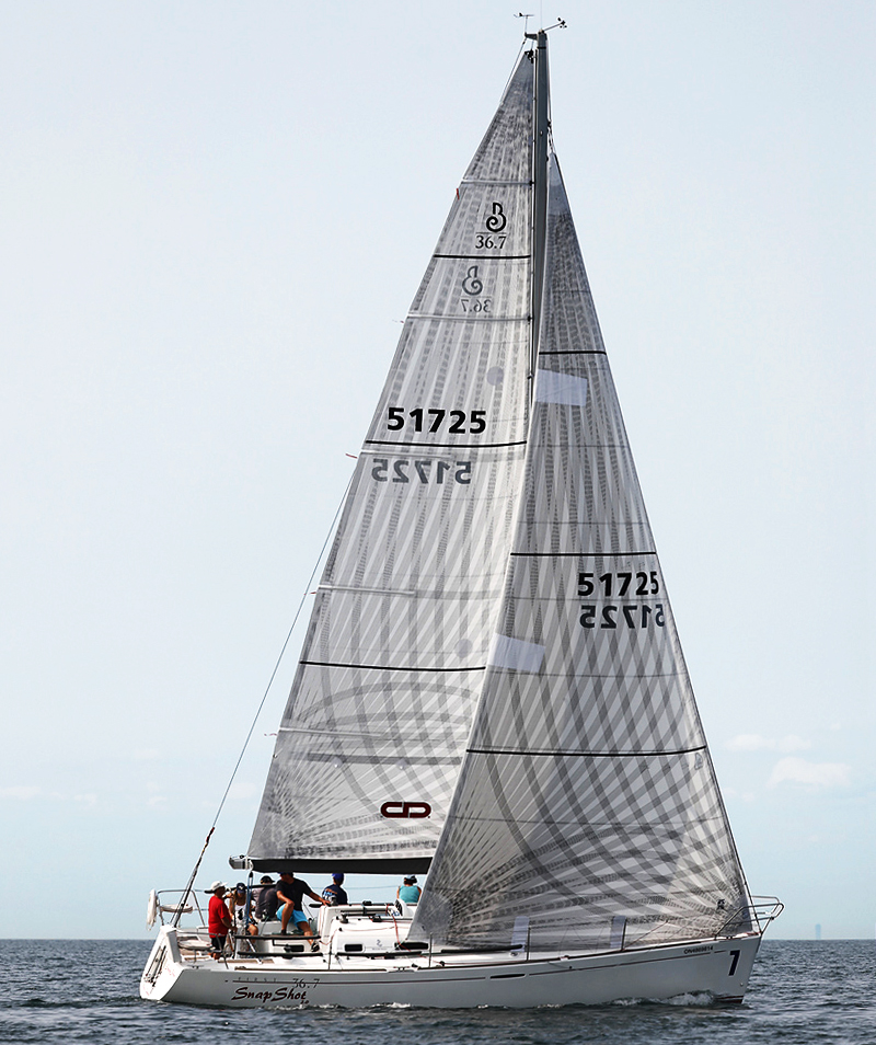 Above is the Beneteau First 36.7 SNAP SHOT racing with X-Drive Carbon/Polyester sails.