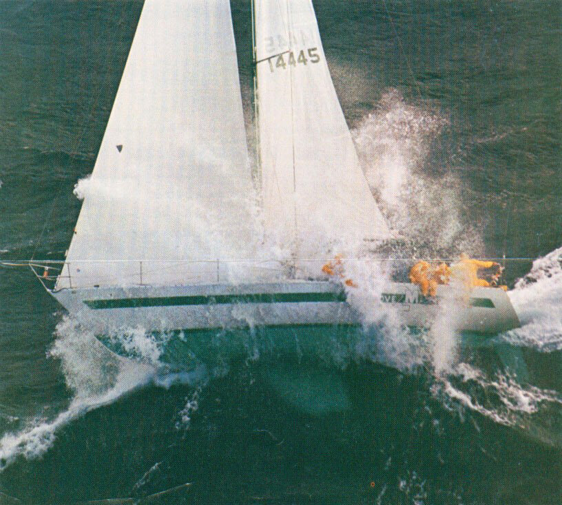 Tom Leutwiler’s famous 1976 photo of the 38-foot One-Tonner LOVE MACHINE in the Miami-Nassau Race.