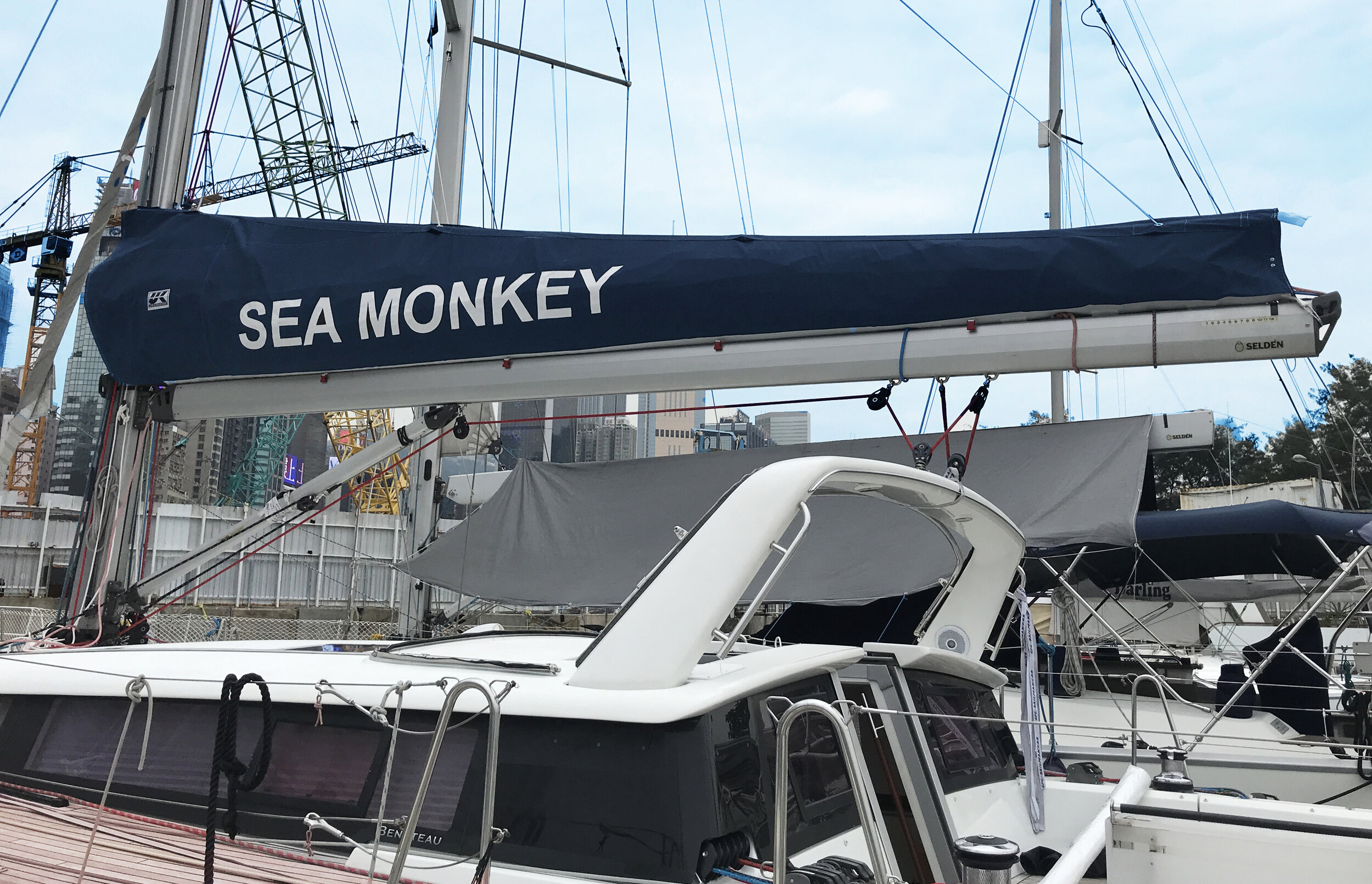 Above: Sense 50 SEA MONKEY with the mainsail covered by the Lazy Cradle.