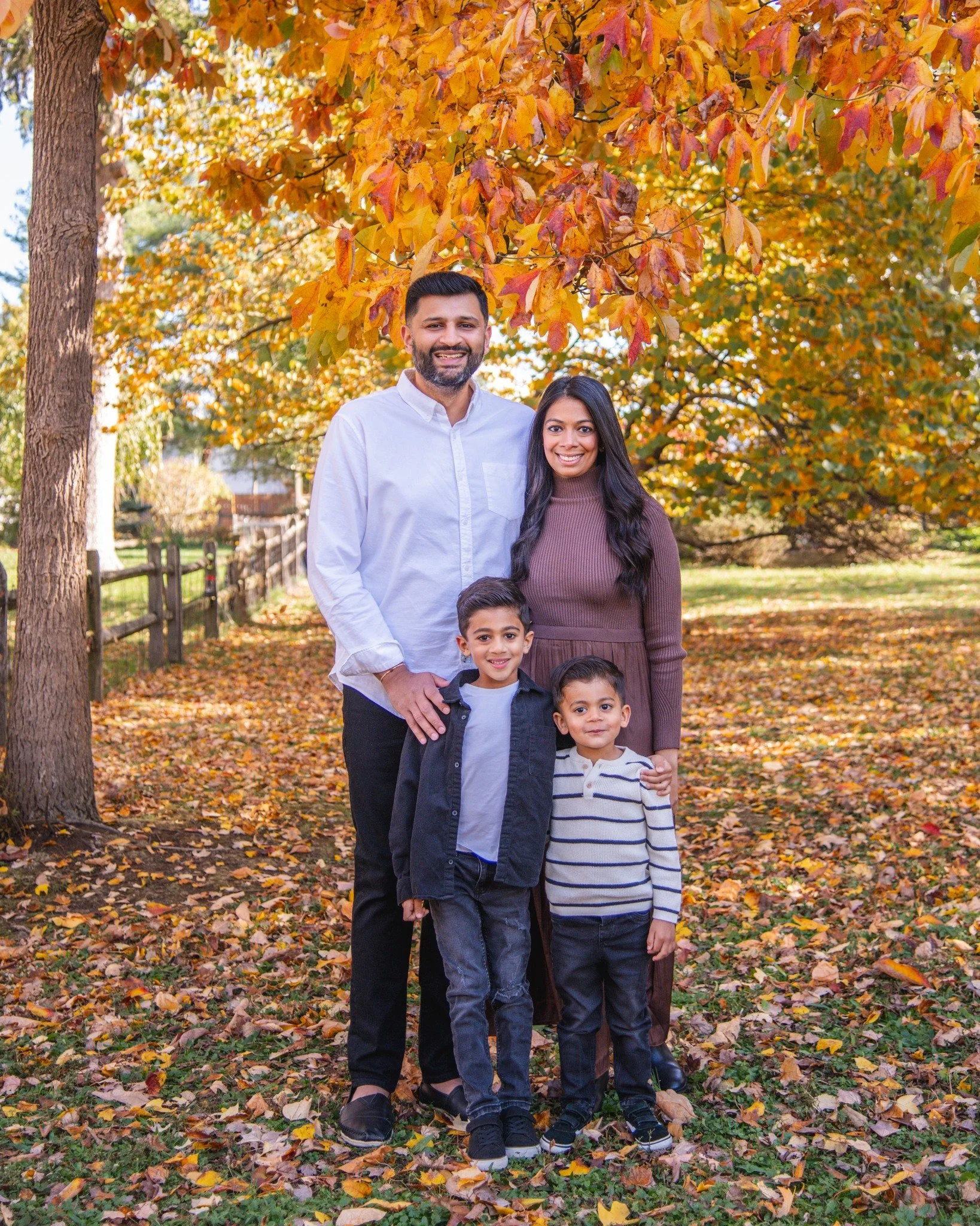 That&rsquo;s a wrap on Fall Minis! 🍂 All galleries have been delivered, and our hearts are full. We loved seeing old friends and meeting new ones! Hope you adore your photos as much as we do! 📸