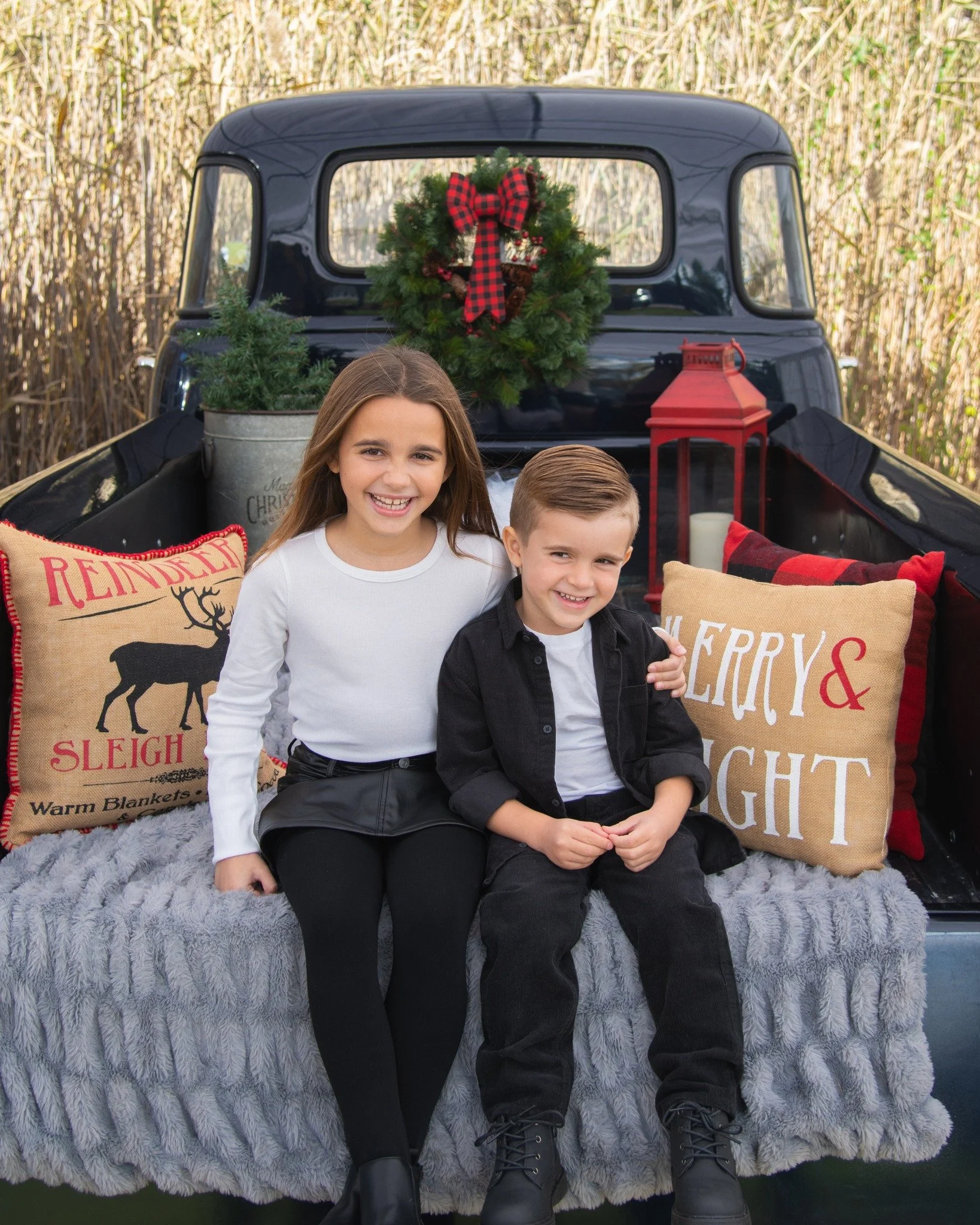 We love watching your families grow year after year! Thank you for coming back and trusting us to capture these special moments. Christmas Truck Mini galleries are being sent out. Keep an eye out for yours! 🎄❤️