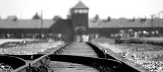 terezintraintrack.jpg