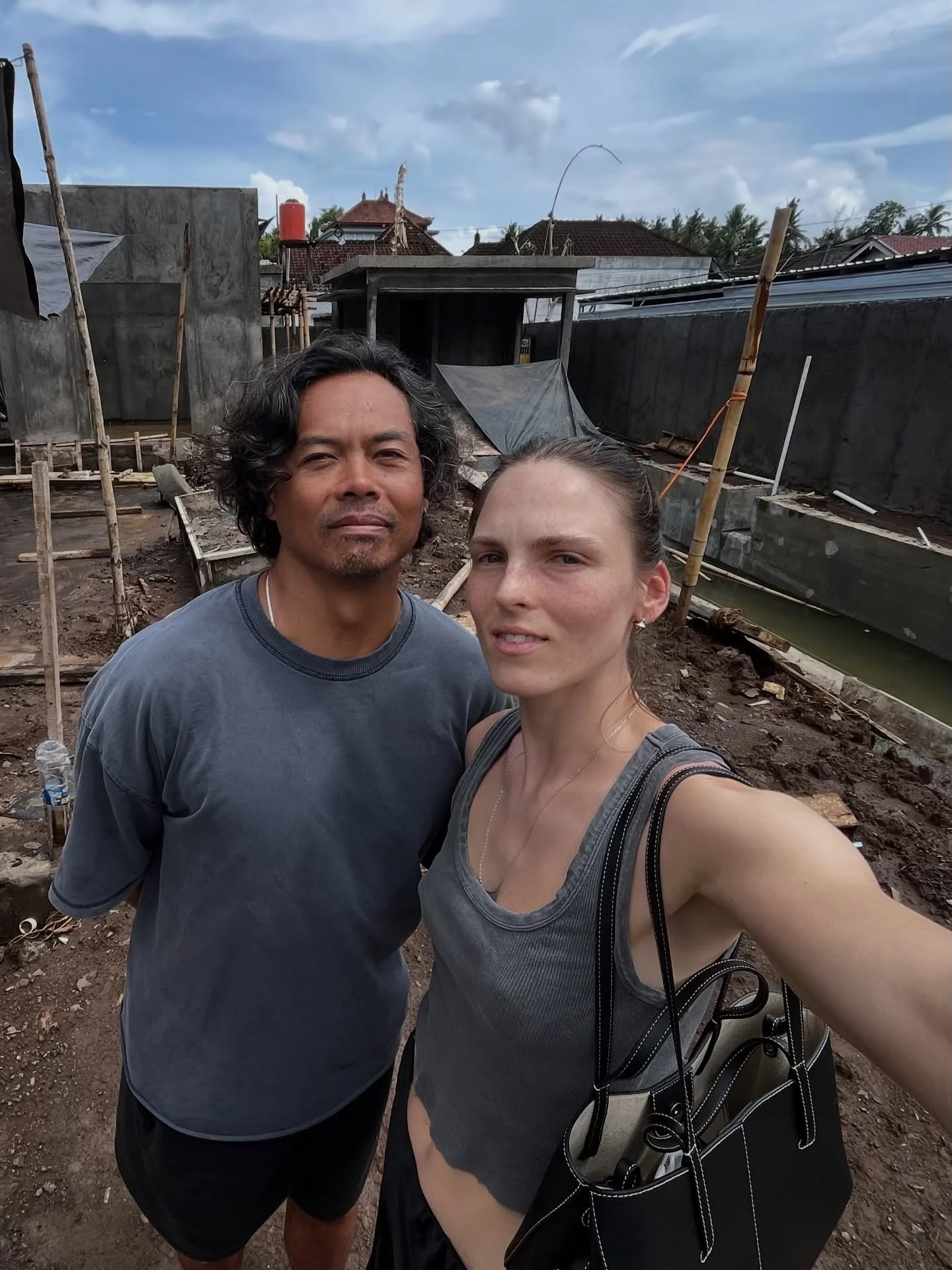 We met somewhere between stages and suitcases &mdash; and somehow ended up building a home in Bali with a toddler in tow ✨ 
Sova X Mandagi house coming fall 2026 

Architecture @arch.metty