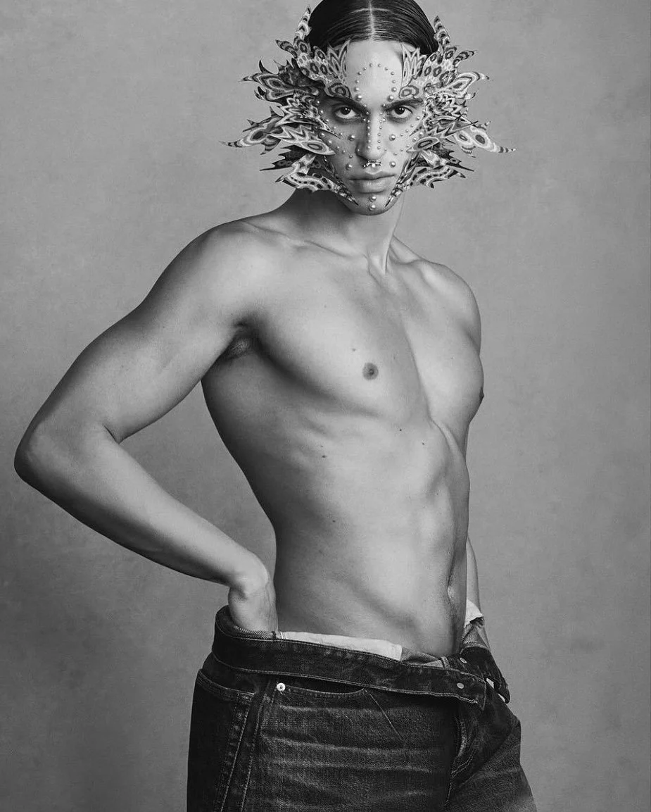 DOUBLE VISION - MAHMOODIn this issue, the artist transforms under Luigi and Iango’s lens, reflec.jpg