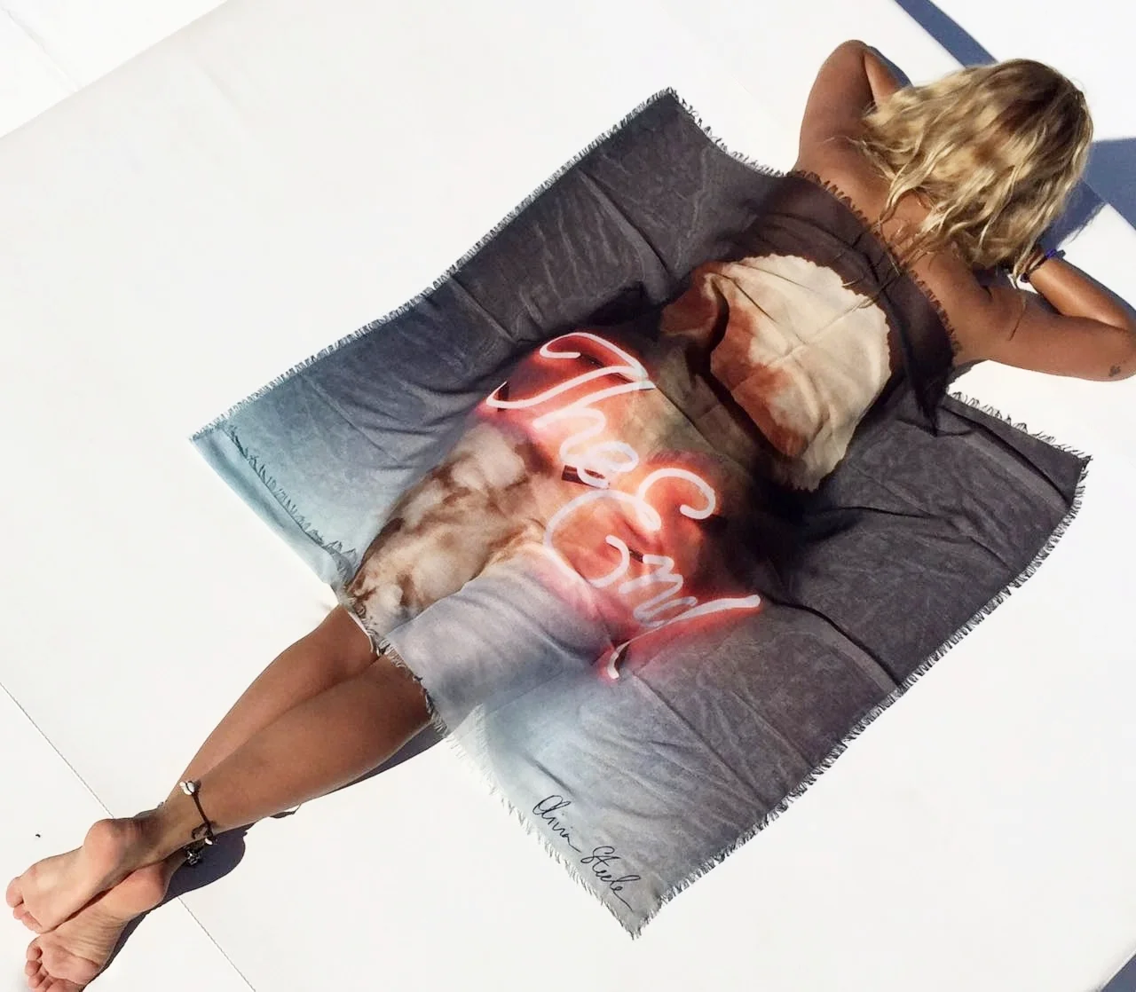 ART SCARVES - THE END-.JPG