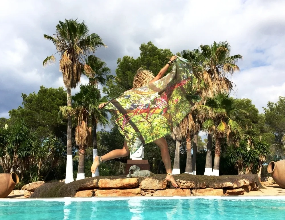 PLAY MY PIANO (SCARF)