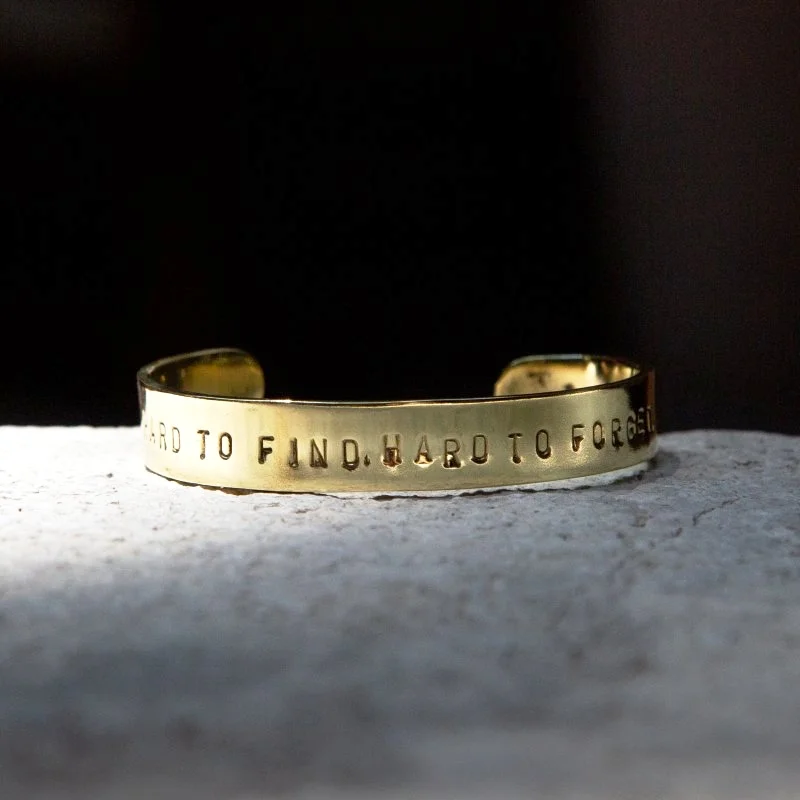 Hardtofindhardtoforget_GOLD_BRACELET_RESIZED.jpg