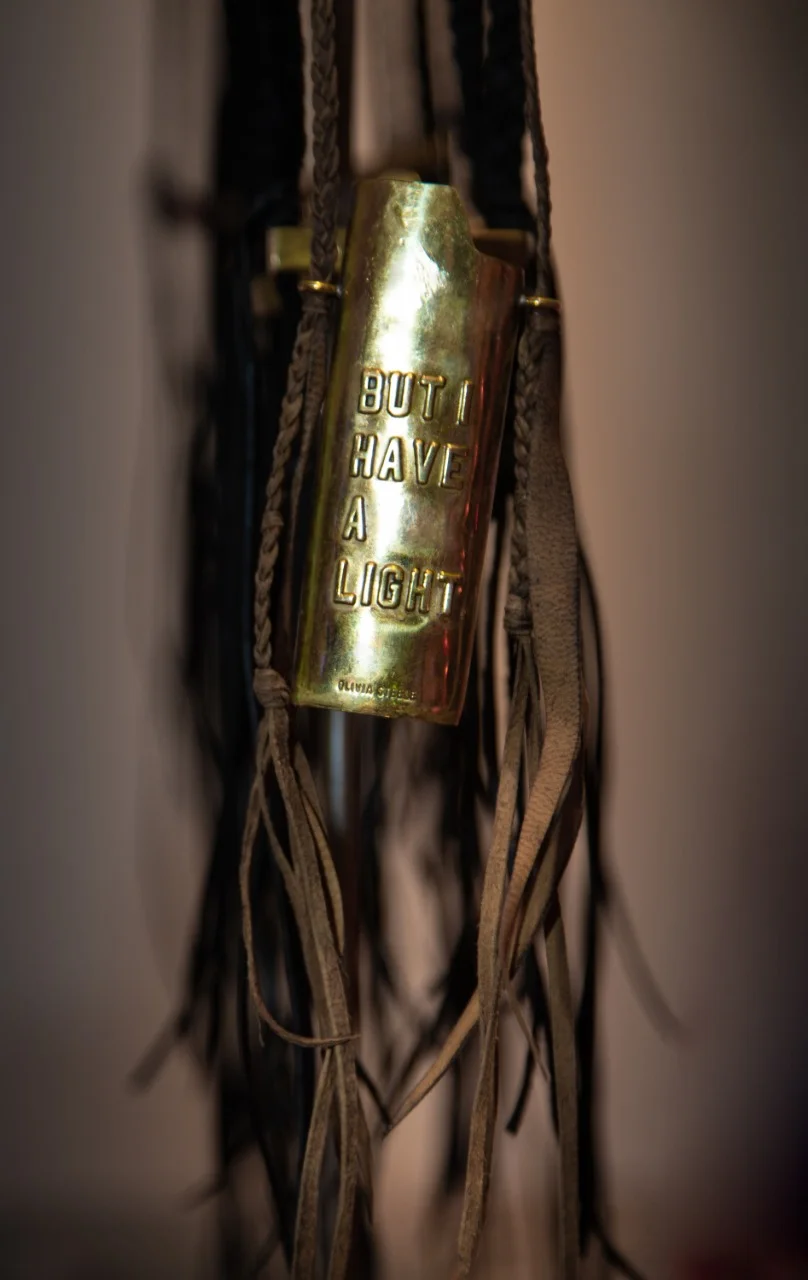 12lighter holder. the sun is gone. .JPG