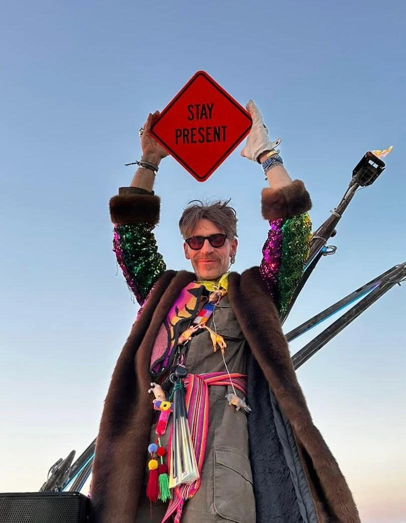 Stay Present (Mini PDA)_3_WEB RES.jpeg