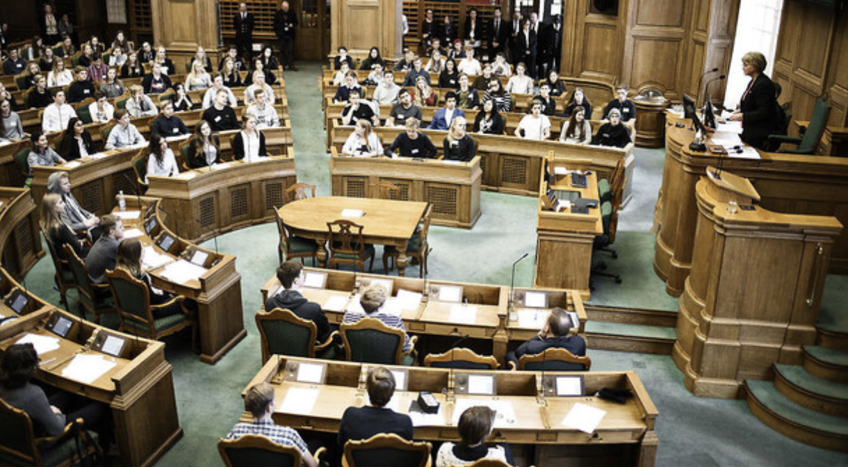 New date: First debate of citizen's law proposal on rejected asylum-seeking children in the Danish Parliament 