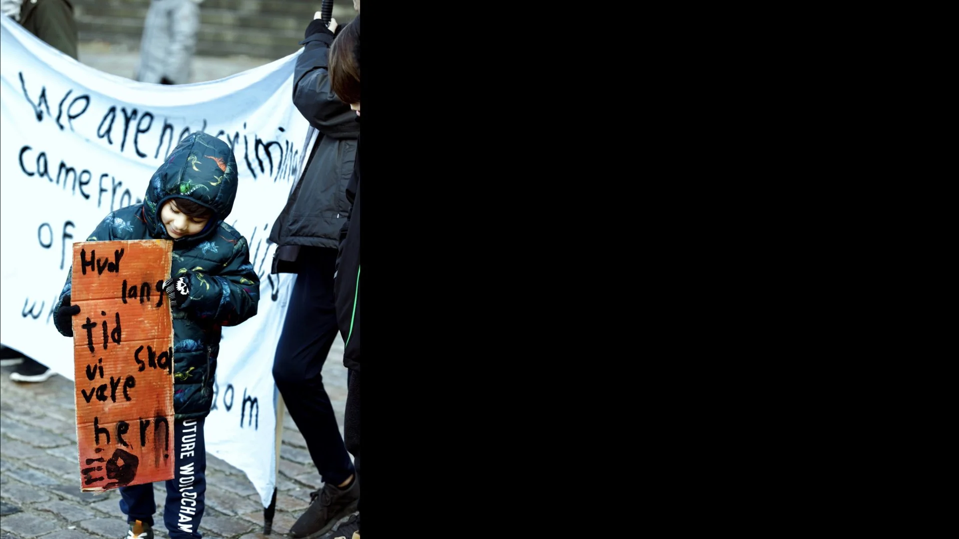 ‎Slideshow_Vi anbefaler_Imagining asylum_2023.‎032.jpeg