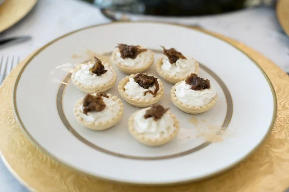 A Lowcountry Wedding Blog & Magazine - Charleston, Hilton Head, Myrtle Beach & Savannah Weddings