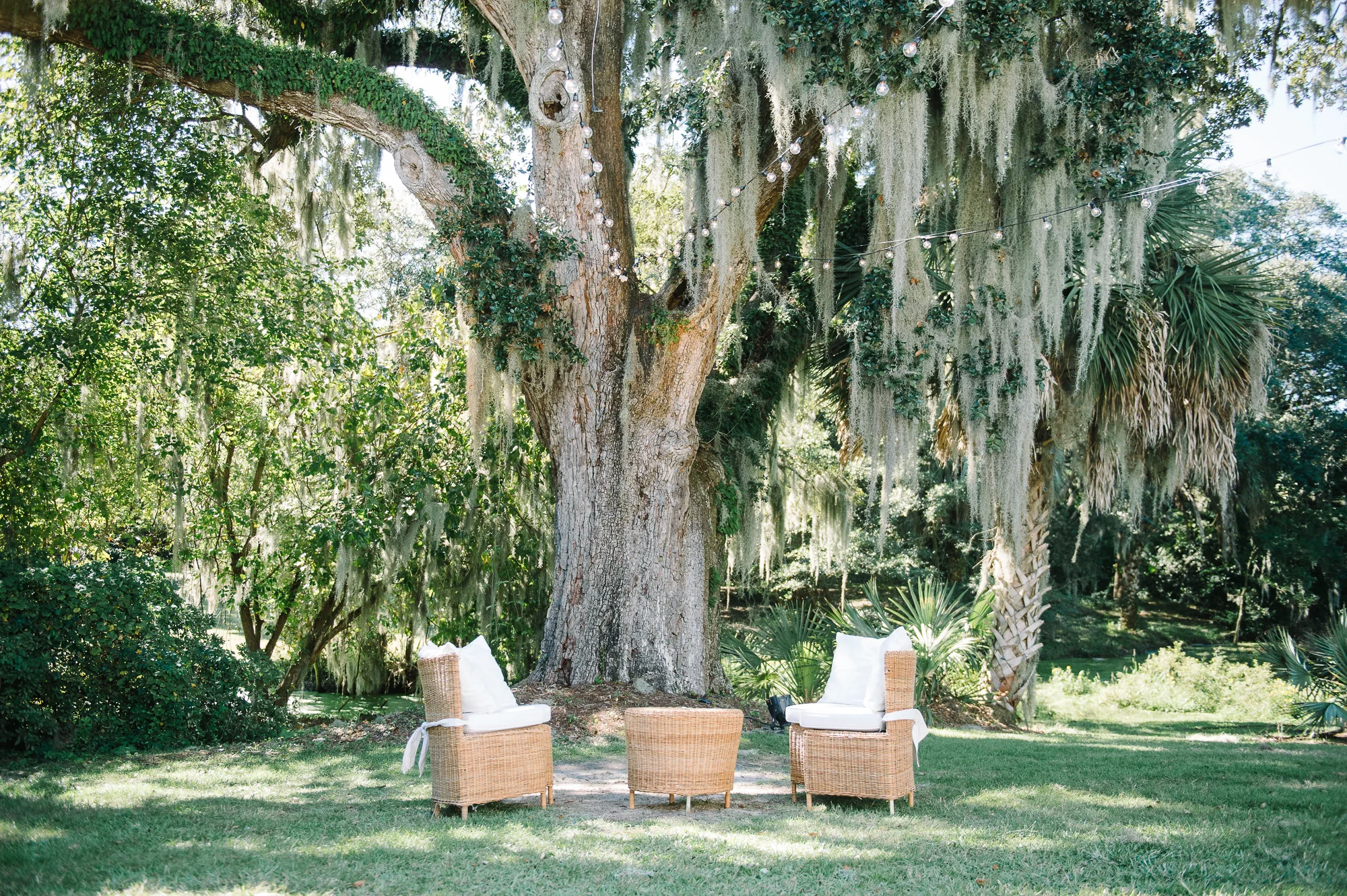 Charleston wedding at Legare Waring House