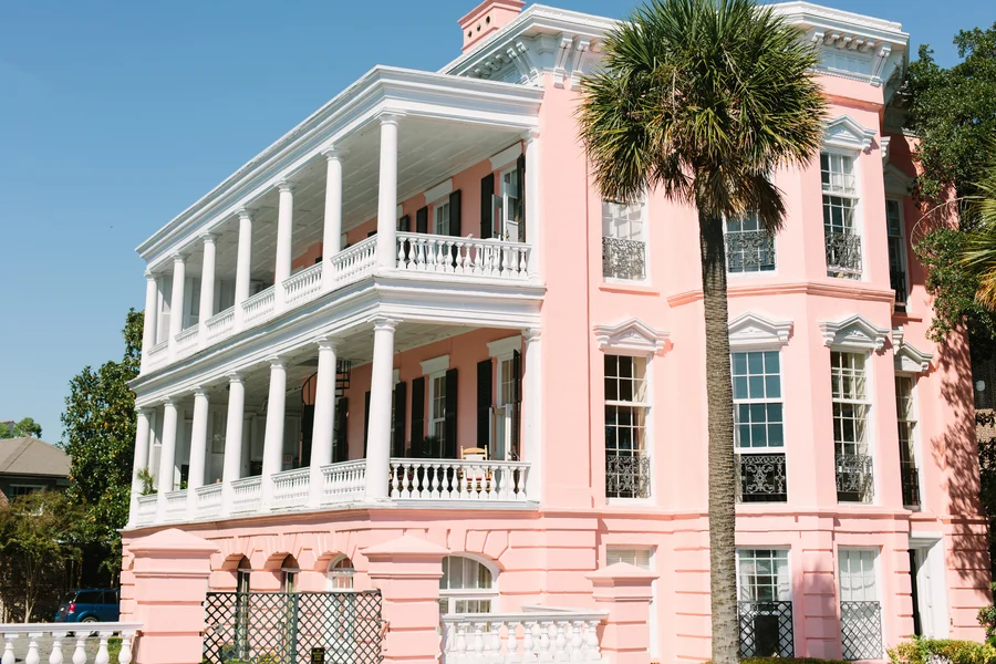 Palmer Home Bed & Breakfast Wedding by Riverland Studios