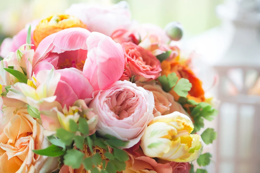 Pink & Orange Spring Wedding Inspiration by Tiffany Lee Photography