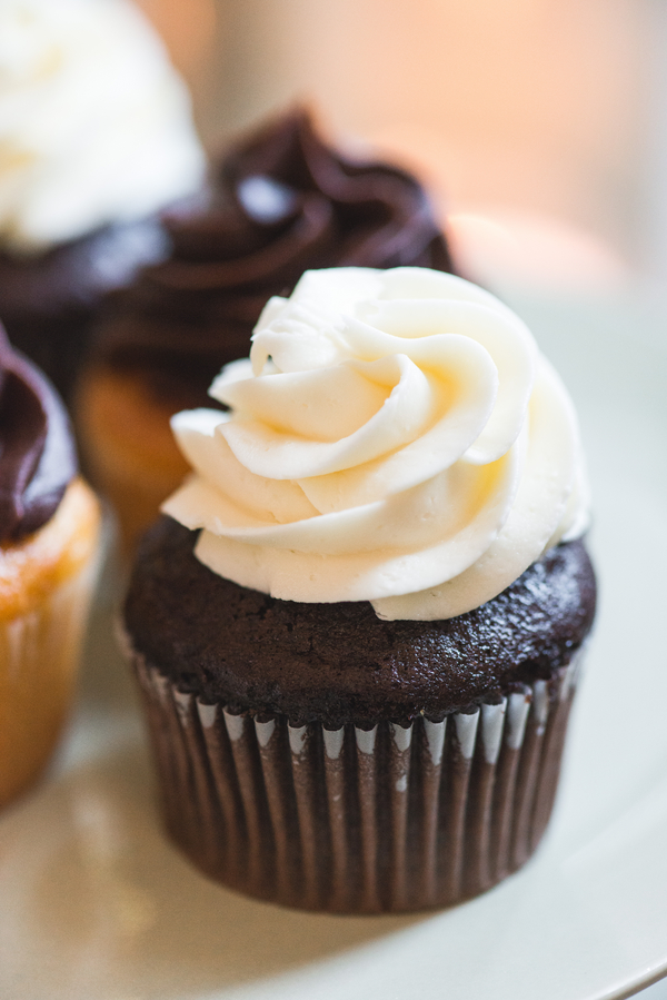 Savannah Wedding Cupcakes