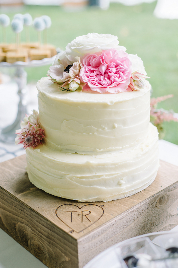 Charleston wedding cake 