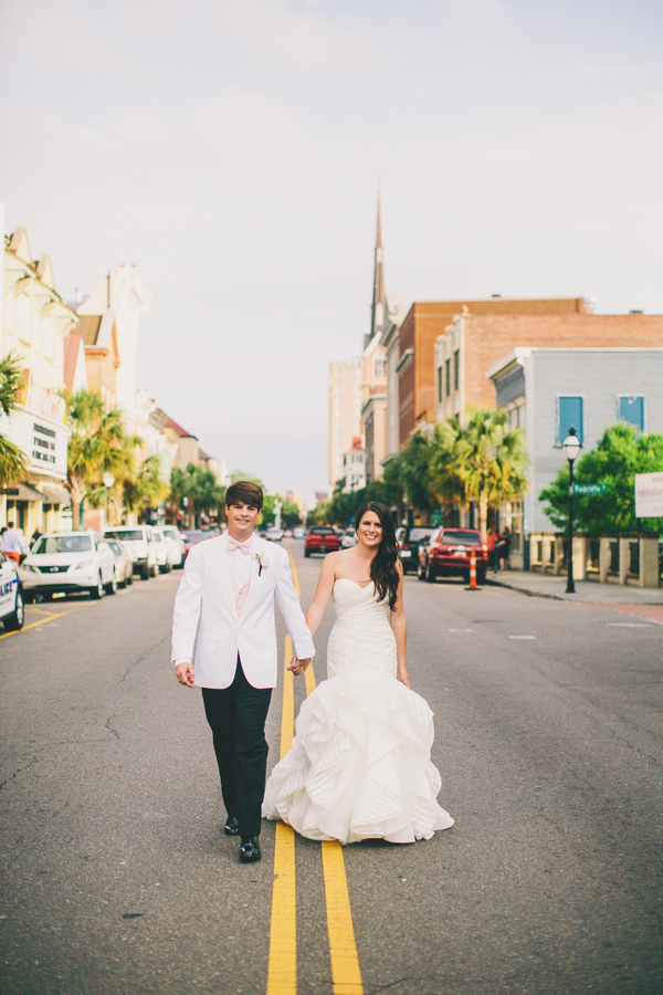 Downtown Charleston wedding by Hyer Images