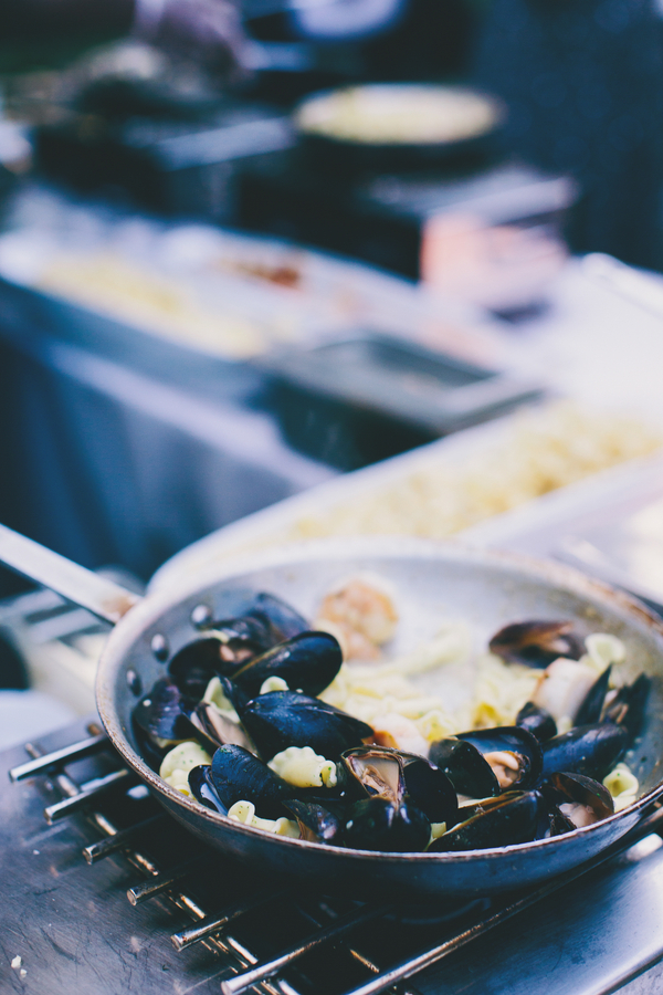 Charleston wedding catering - mussels