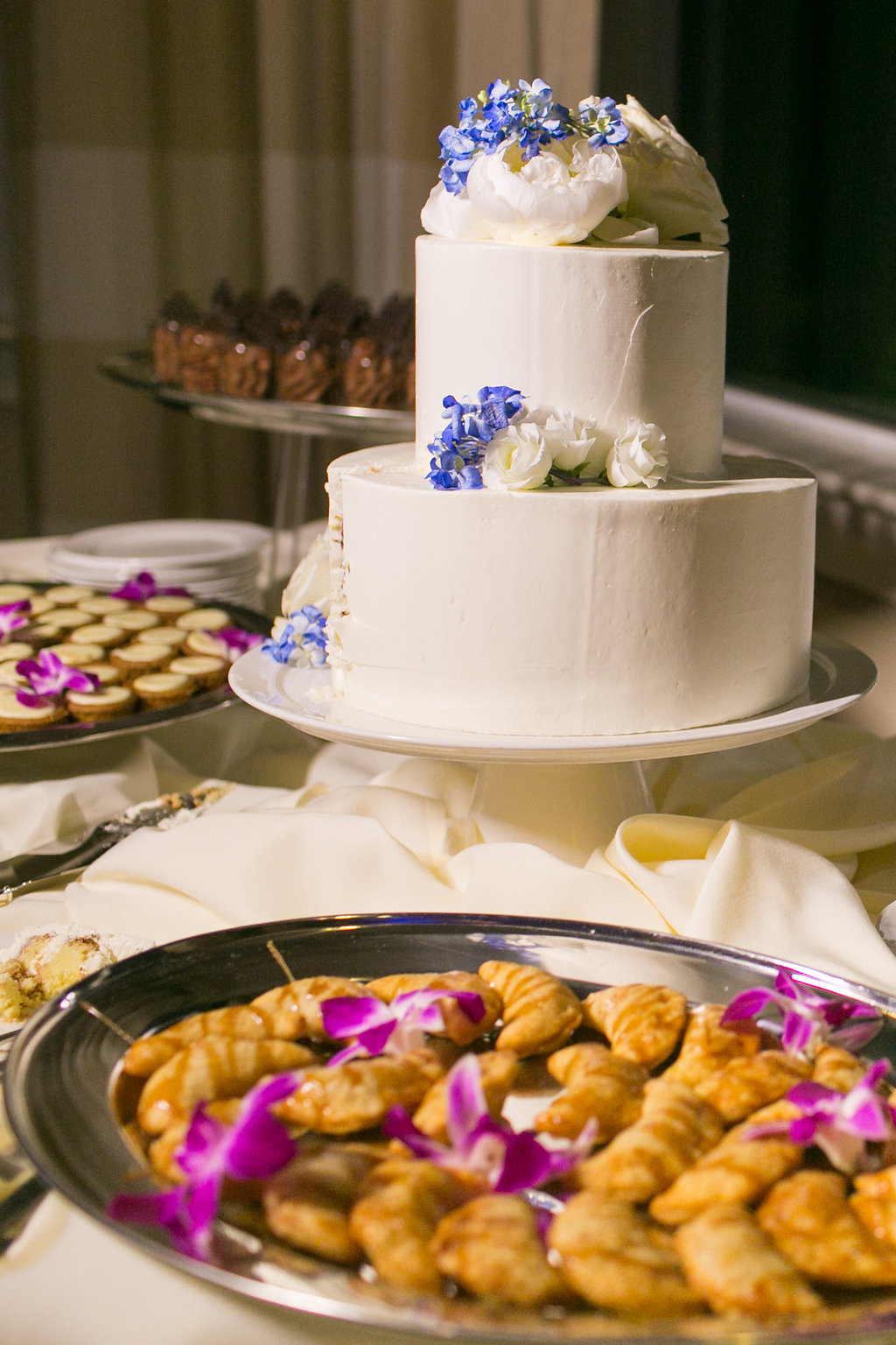 Charleston wedding cake