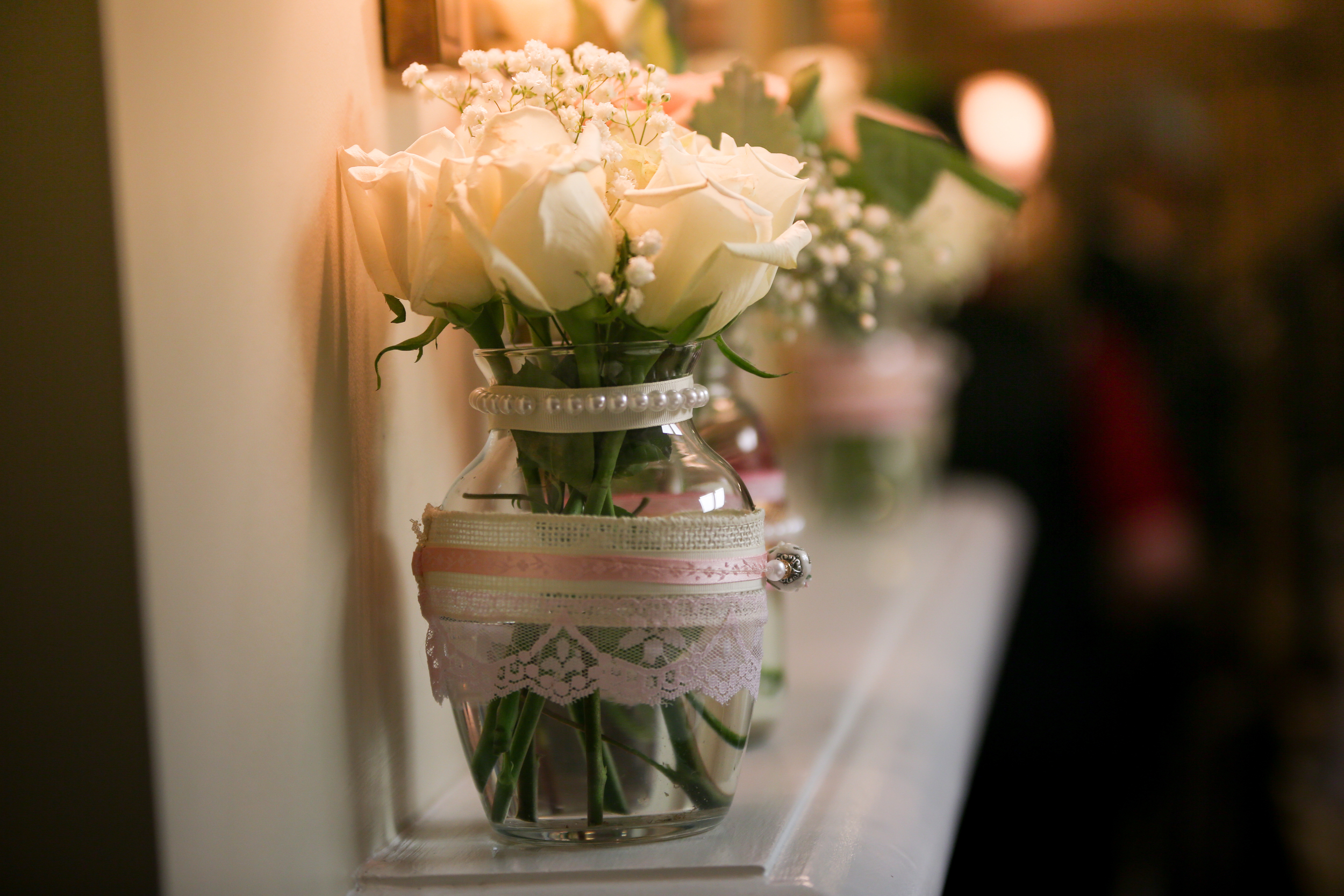 Burlap details at wedding at the Lace House