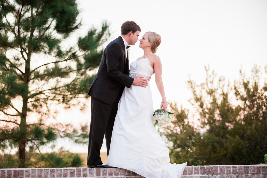 Cooper River Room wedding in Charleston, SC by Judy Nunez Photography