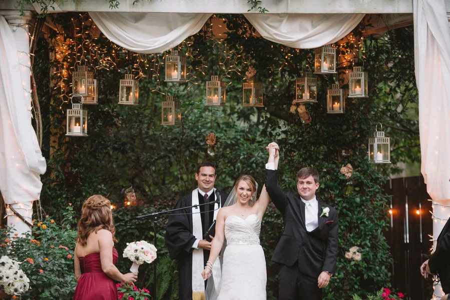 Southern Wedding at 403 North Lake Events by Alyson Taylor Events 