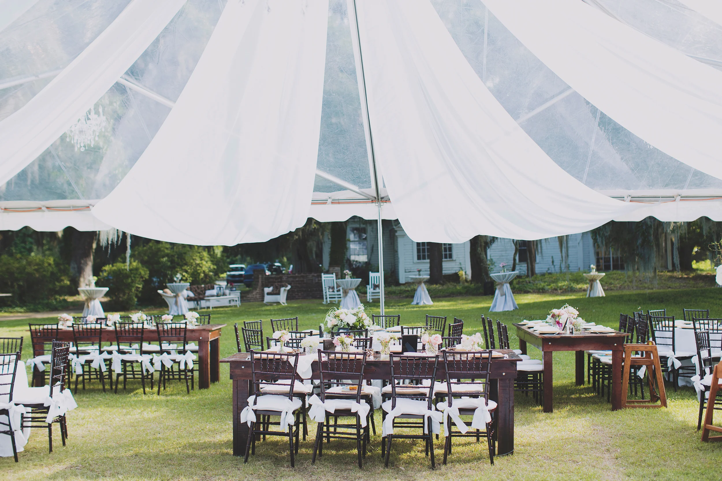 Litchfield Plantation Wedding by Alixanne Loosle Photography