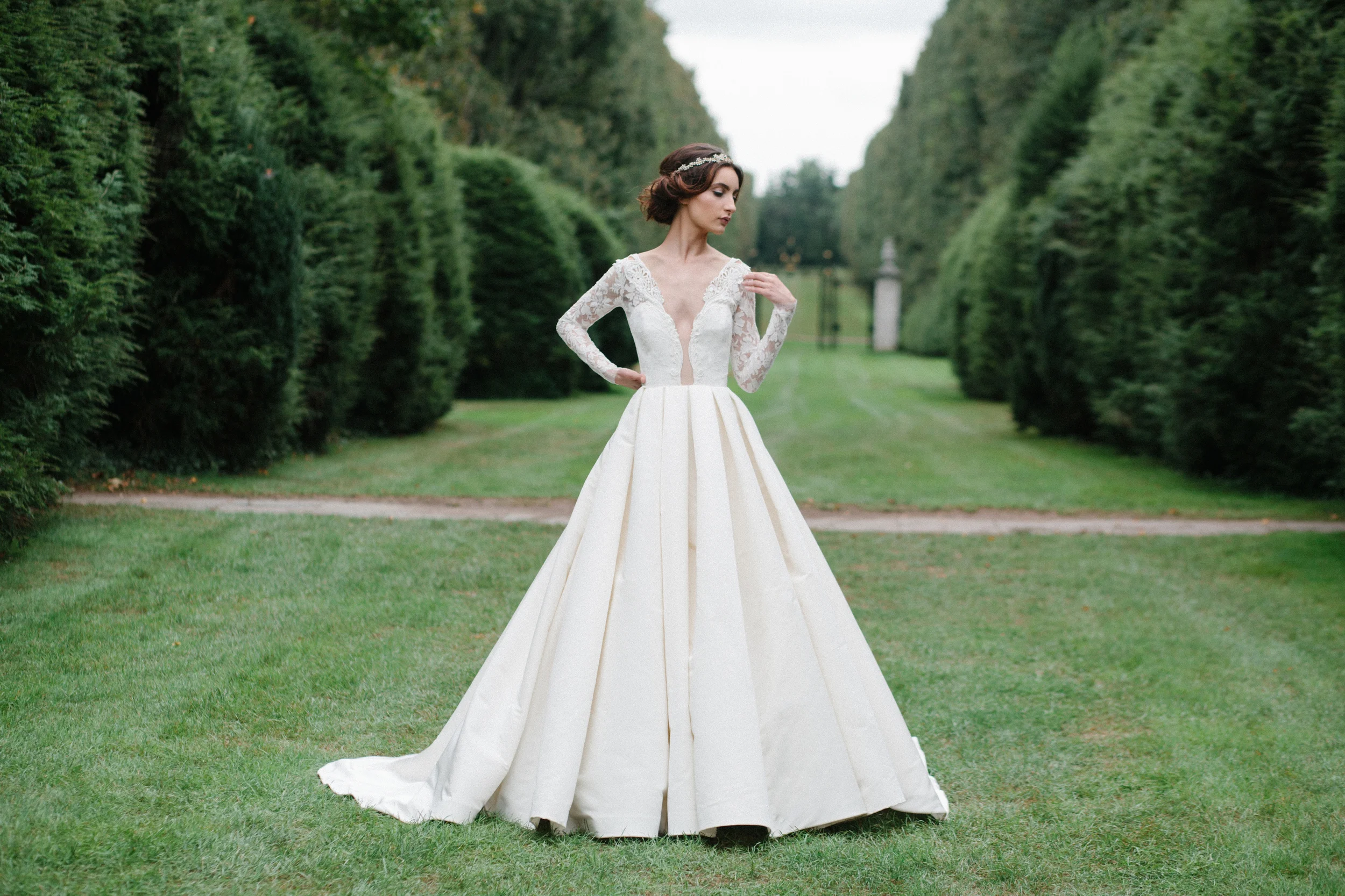 Wedding Dress Designer: Sareh Nouri Fall 2016 Collection