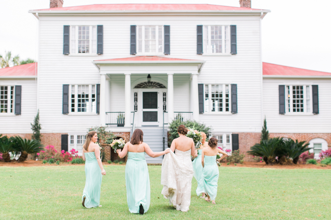 Edisto Island, South Carolina wedding at Middleton Plantation by Jessi Nichols Photography