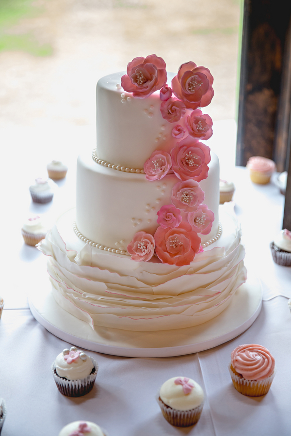 Charleston wedding cake