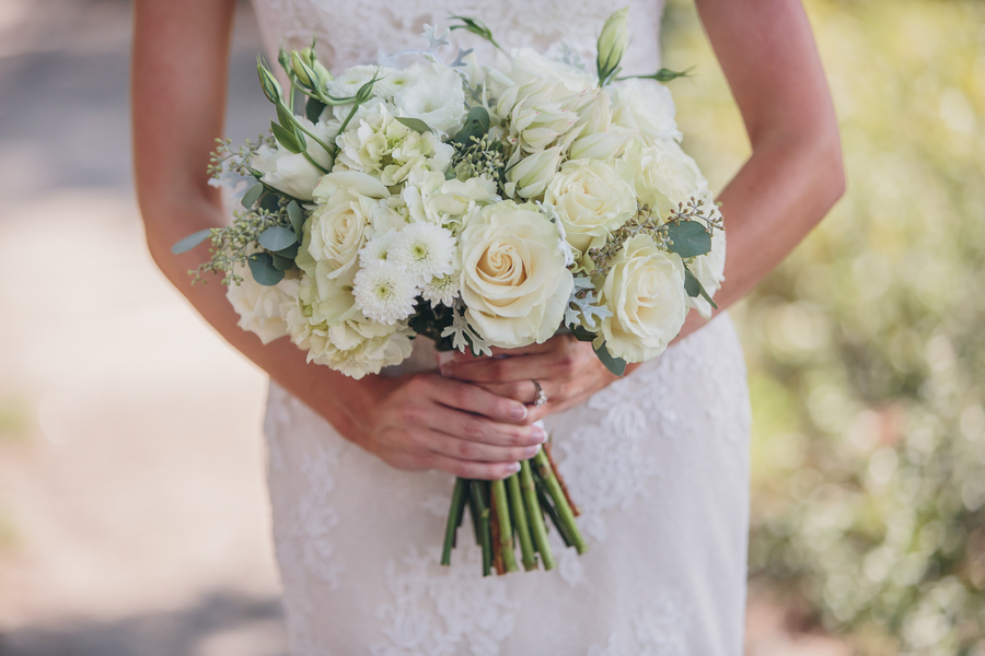 White bouquet by Timeless Designs
