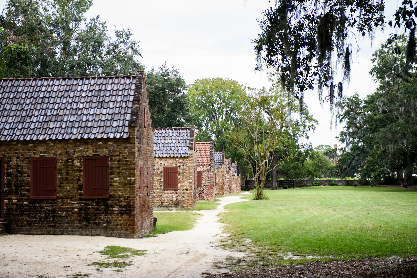 boone-hall-plantation-wedding-13.jpg