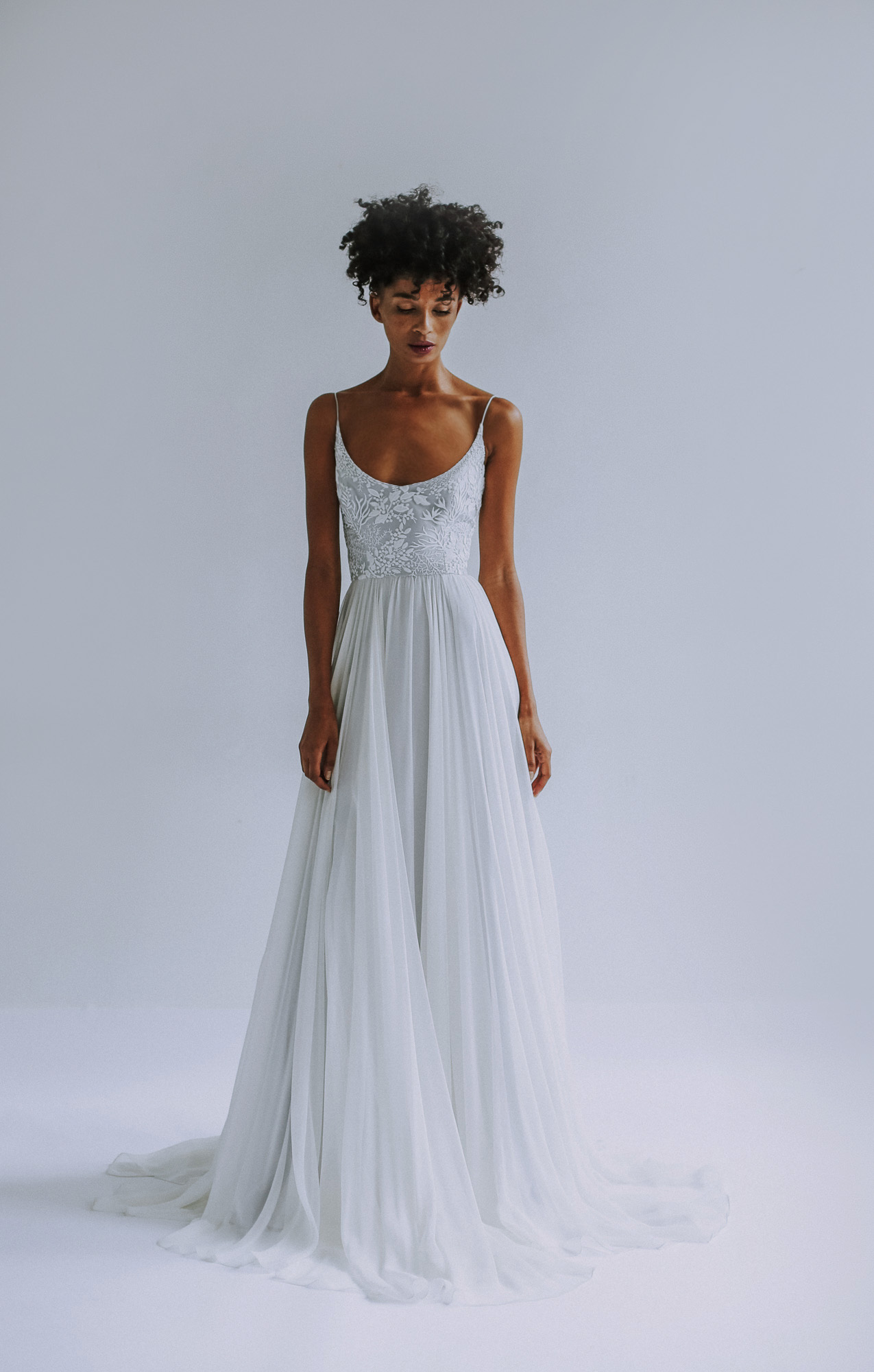 leanne-marshall-wedding-gown-15.jpg