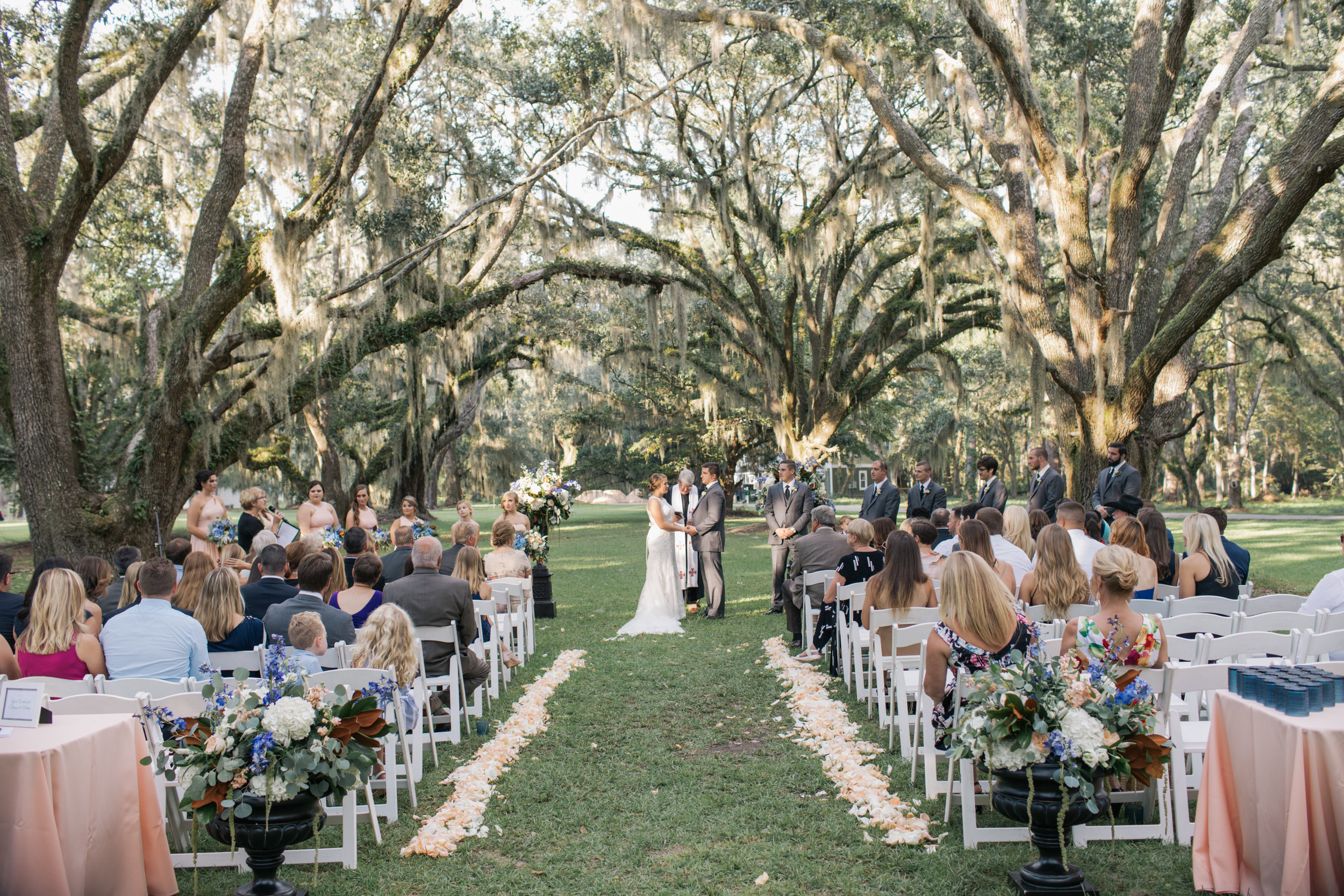 litchfield-plantation-wedding-21.jpg