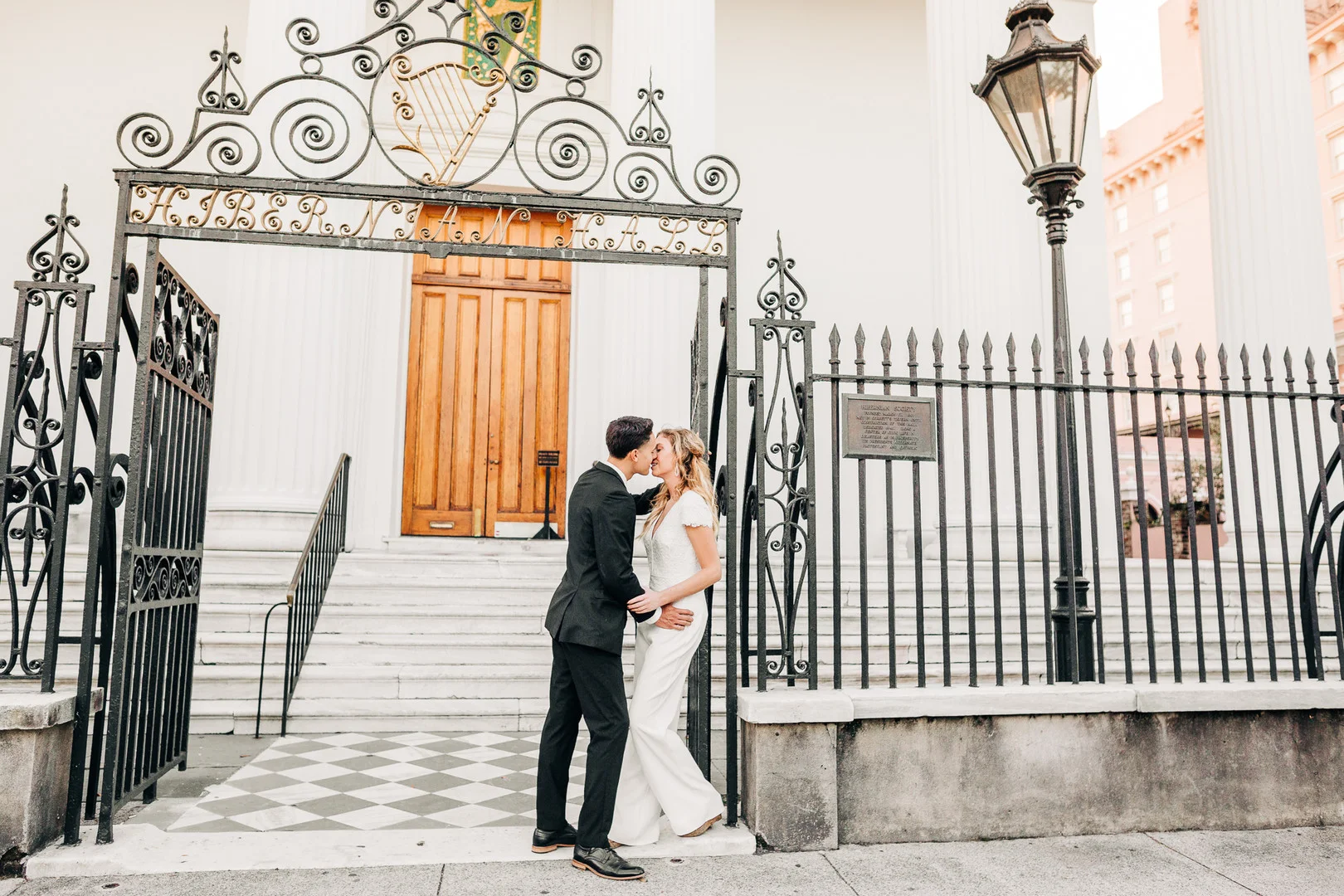 modern-engagement-session-1.jpg