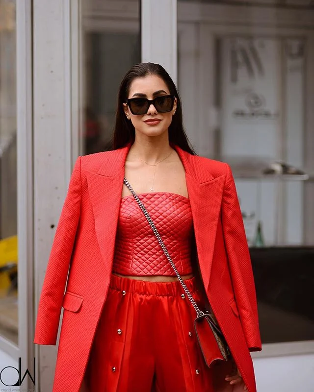 &copy;David White Imagery
HAPPY VALENTINE'S DAY
NYFW
.
.
.
#fw19 #nyfw #newyorkfashionweek #voguemagazine #goldenhour #streetstyle #streetphotographer #streetphotography #streetfashion #fashion #fashiontrends #portraitphotographer #portraiture #fashi