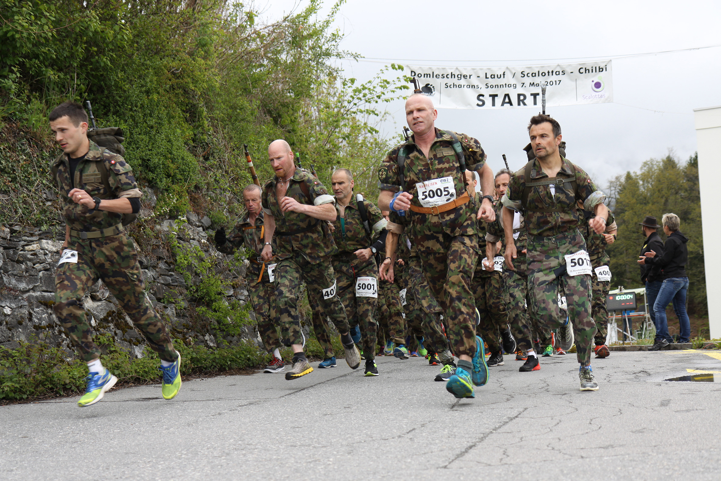 Domleschger-Lauf-Waffenlauf_02.jpg