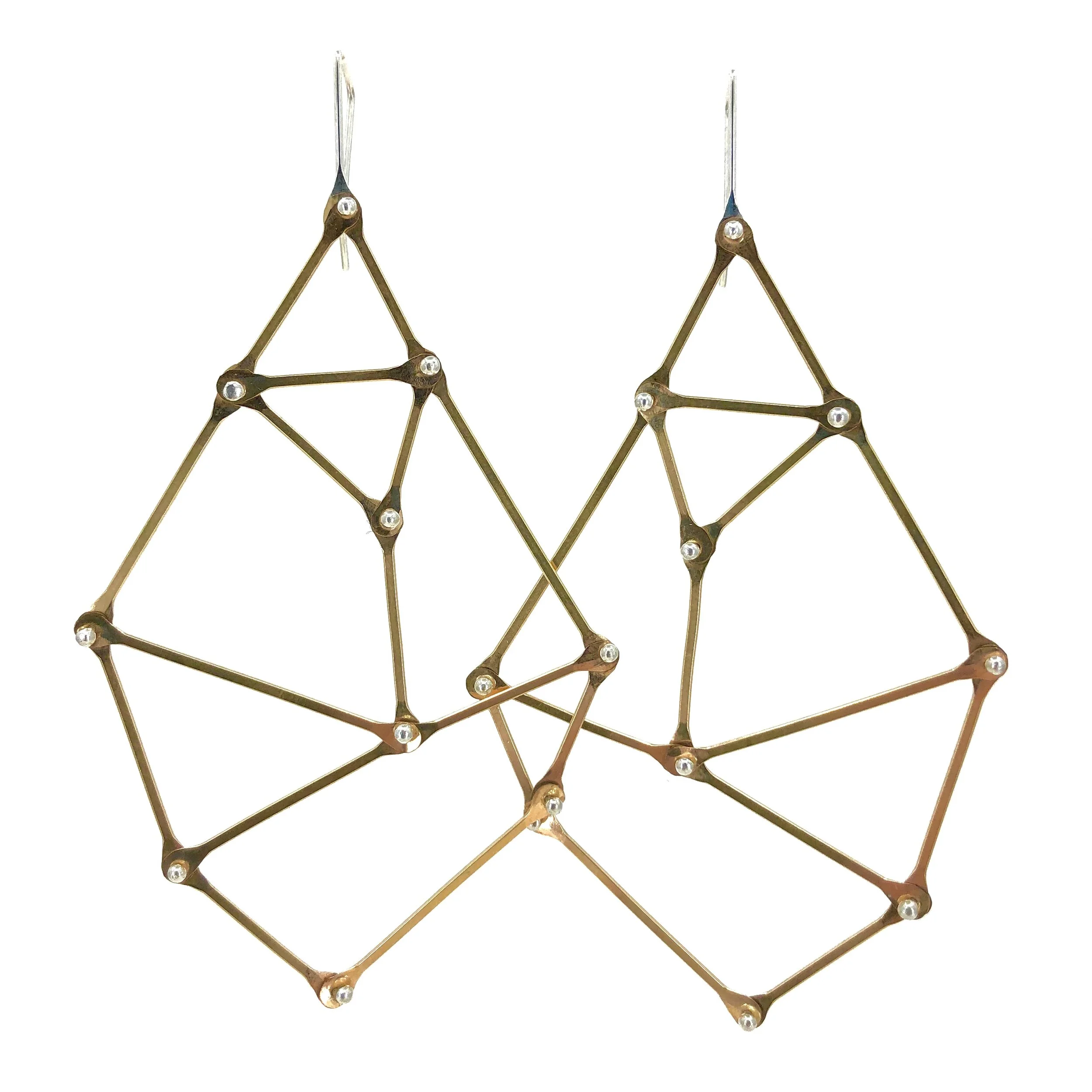 38EBB6F4-24A2-4126-83F7-FCADD981225C