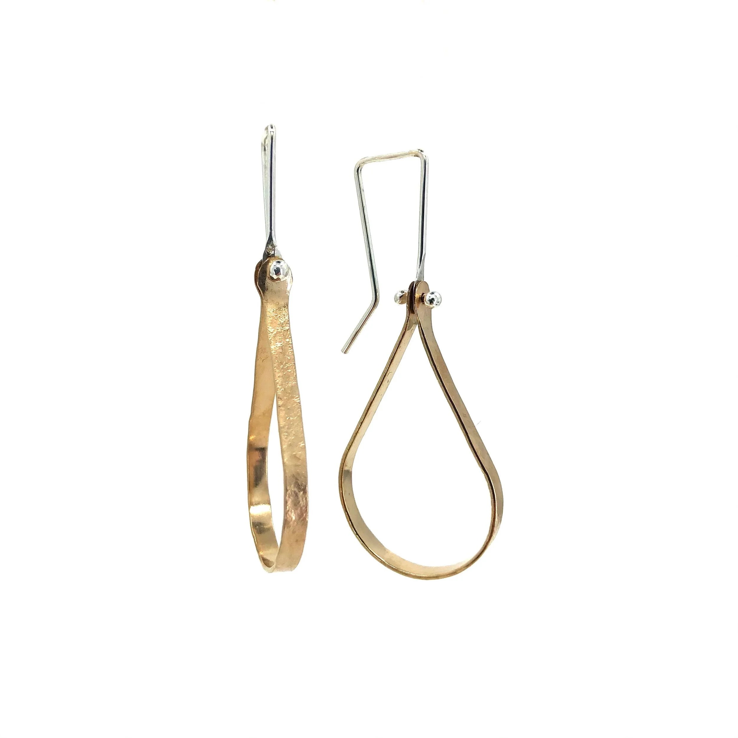 D77119DB-7F5F-4C47-8611-5C44971D1837