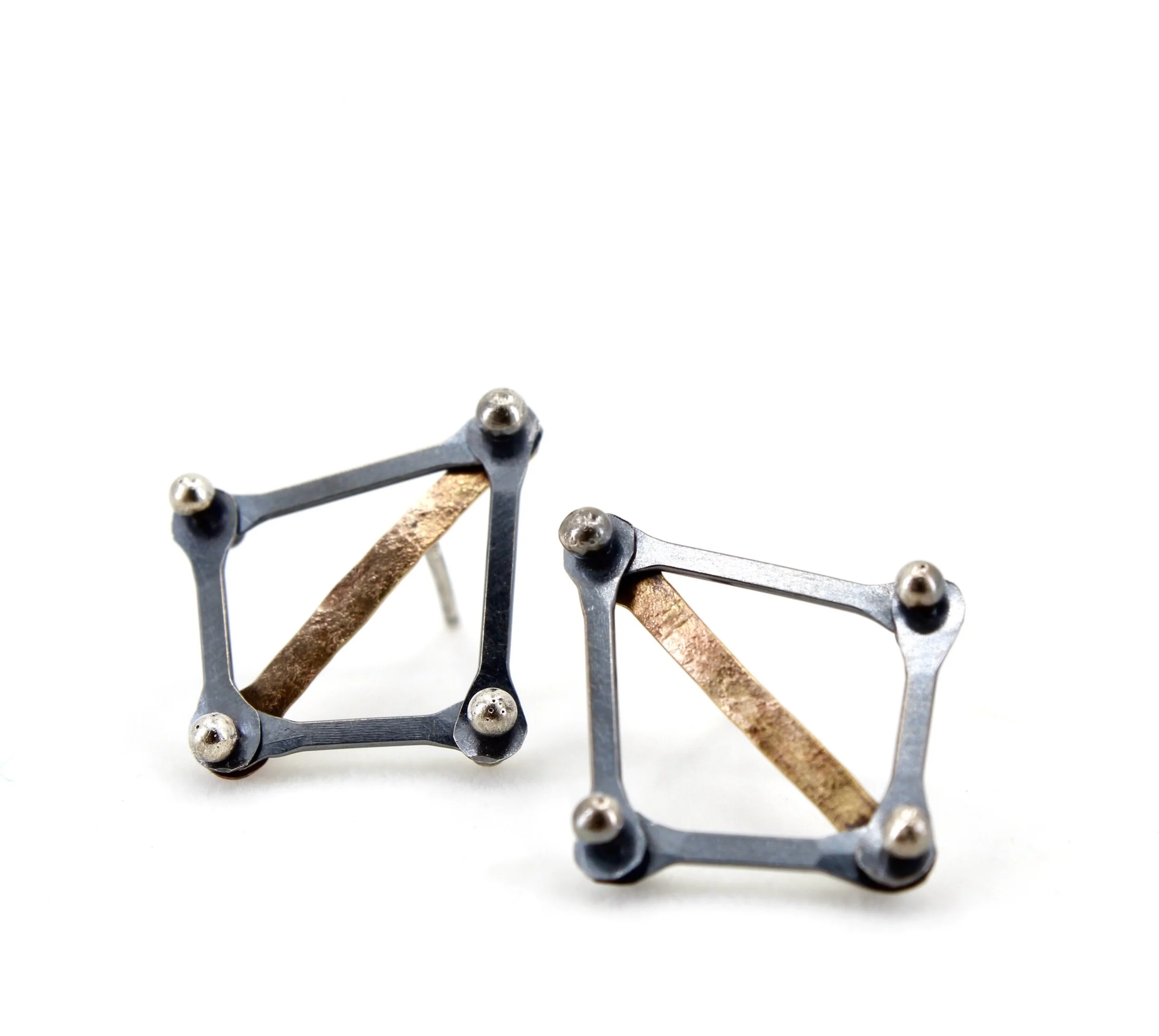 F62DCD10-D7EF-46C3-9BE8-52393AAC4AA5