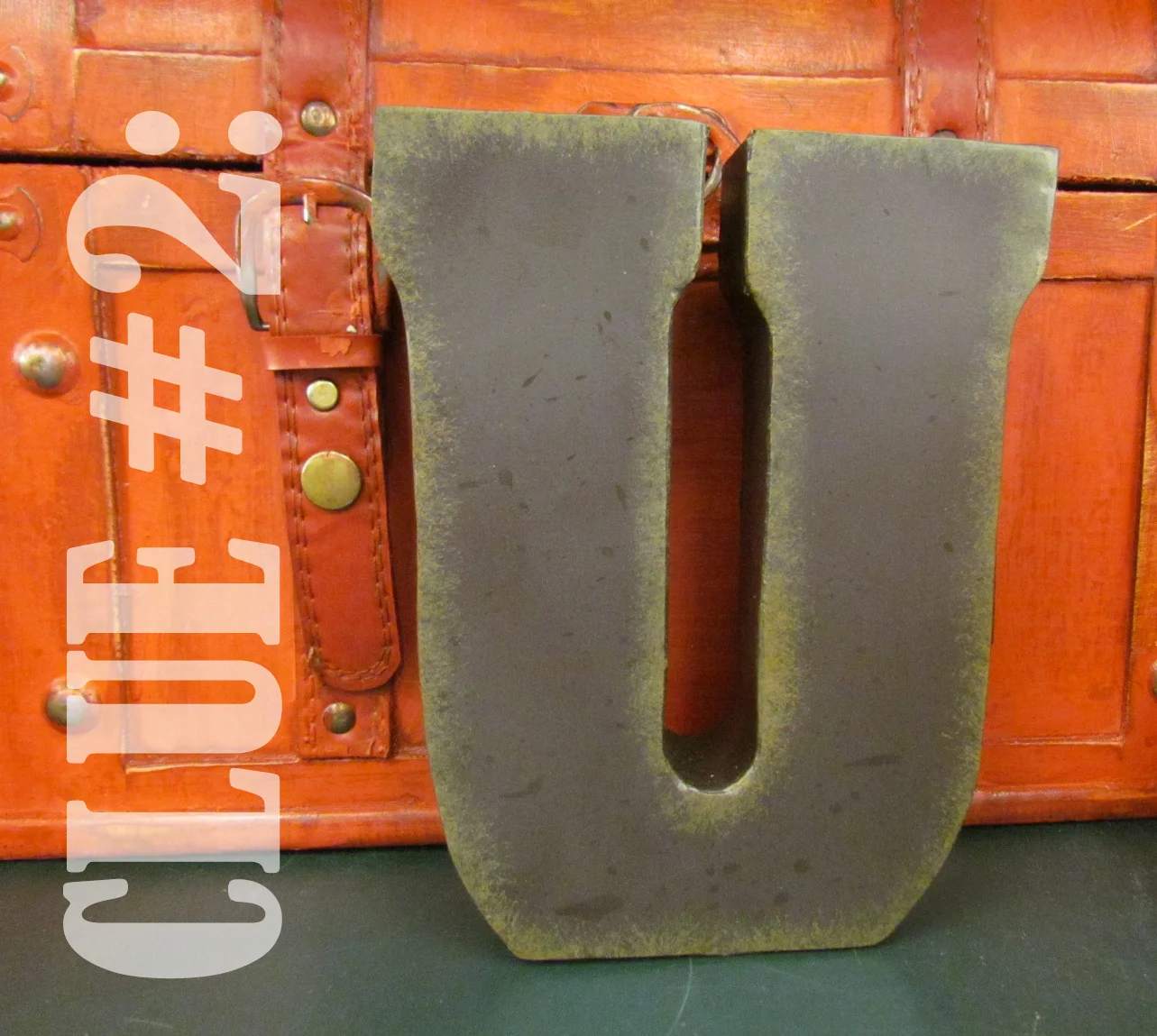 Clue 2 - U.jpg