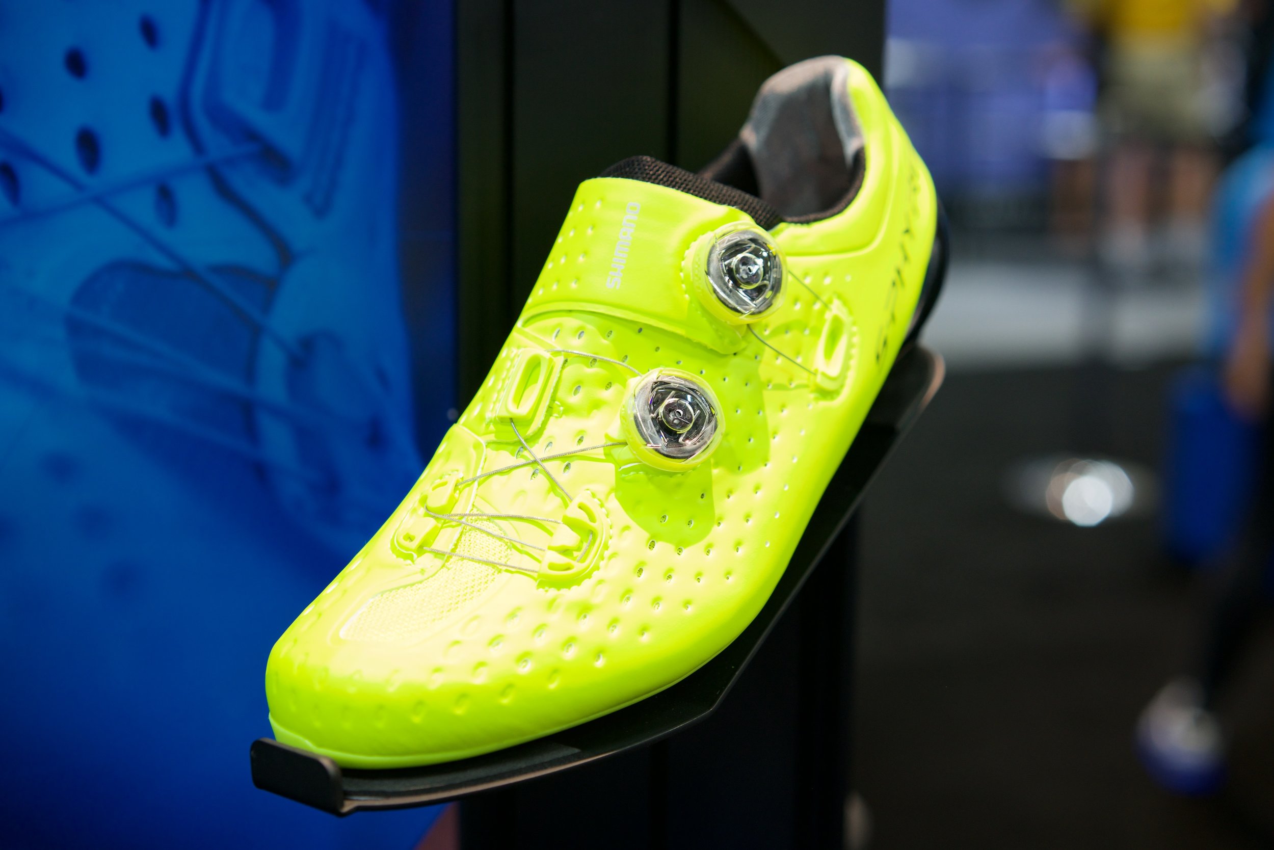 Shimano's first Boa equipped shoe, the S-PHYRE (Available in Yellow, Blue, Black, and White). 