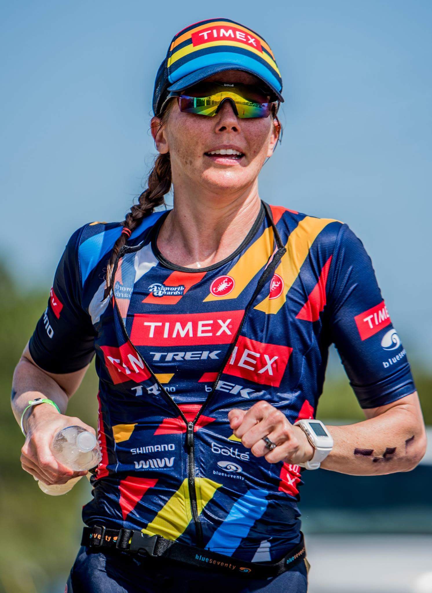 Helen Phipps running strong towards the finish