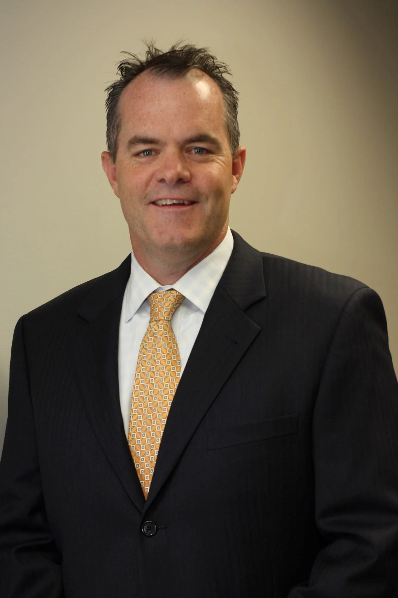 DataGryd-CEO-Tom-Brown-Headshot.jpg