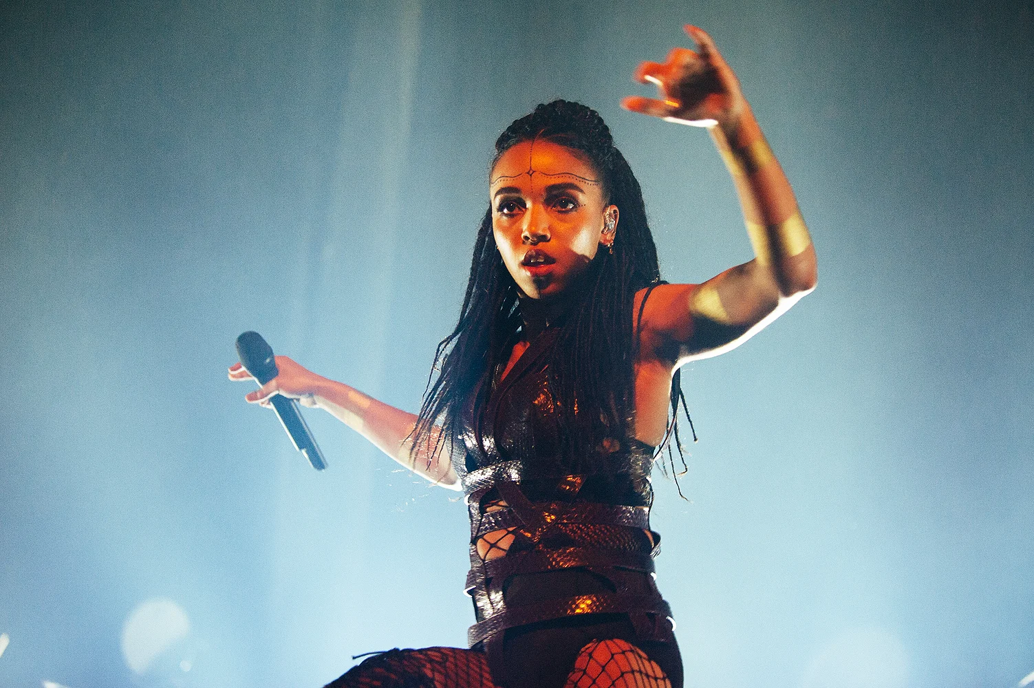 FKA Twigs - Roundhouse, London 20/02/15 | Photo by Gaëlle Beri