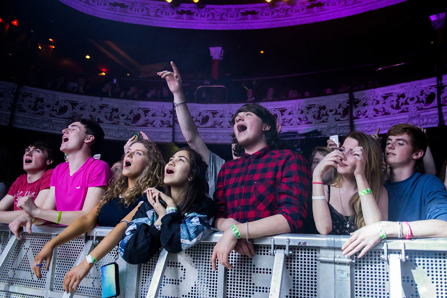 Walking On Cars - Olympia Theatre, Dublin 10/03/15 | Photo by Ga